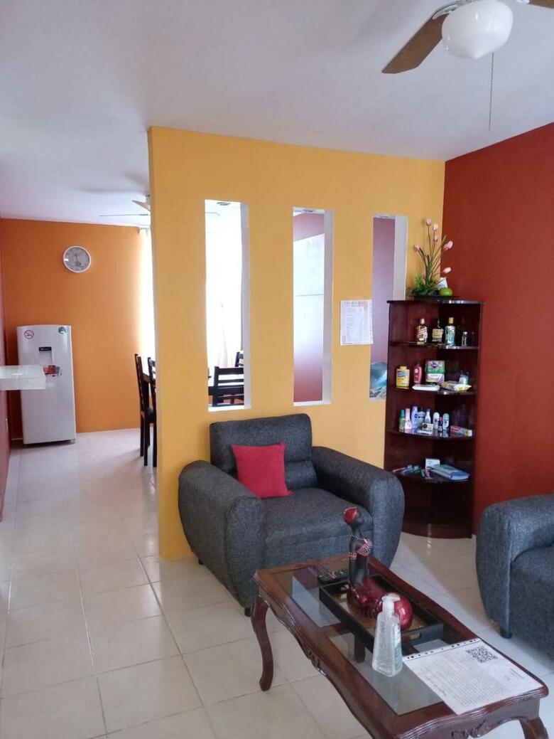 Casa Amplia A 5 Min Del Centro En Zona Cerrada