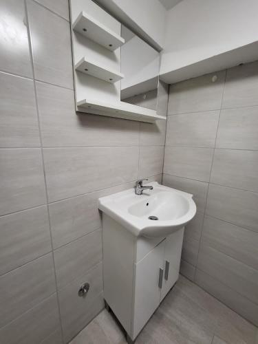 Apartamento Zele Koic 2
