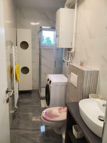 Apartment In The City Center