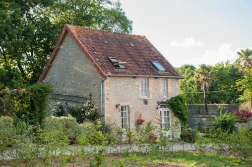 Chateau Le Colombier