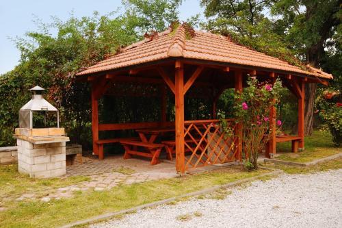 Hostal Expres Atack Penzion