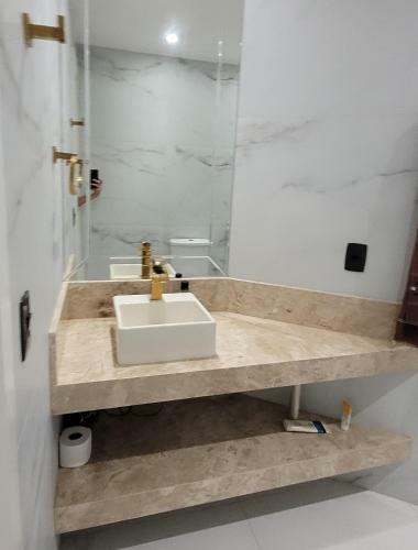 Apartamento Apt Moderno, Espa�oso A 5 Min Da Praia E Barracas