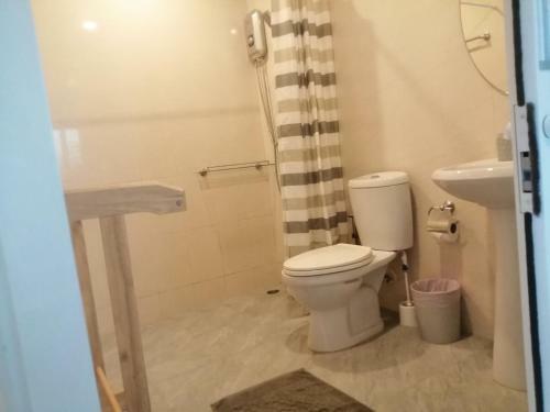 Hostal Na-natwinhousephuket