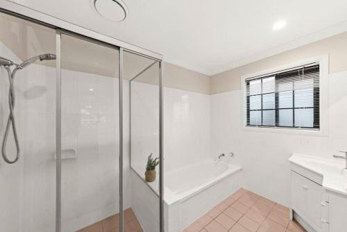 Weyba - 255 Paradise Awaits With Beaches, Shopping And Dining