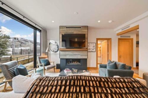Apartamento Riverfront Lodge In Avon 2 Bedroom Residence