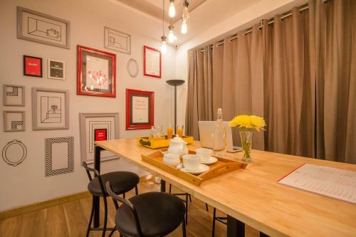 Hotel Townhouse 1090 G Silver Nungambakkam