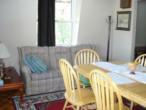 Stratford Serenity Bed & Breakfast