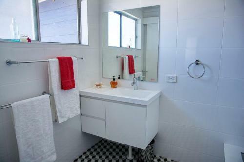 Seaview 22
