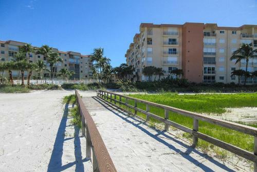 Apartamento Leonardo Arms 514 Condo