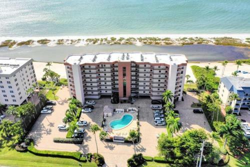 Apartamento Shamron Beach Club 707 Condo