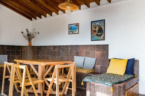 Welcome Buddy - Casa Do Cascalho Private Garden & Sunset Retreat