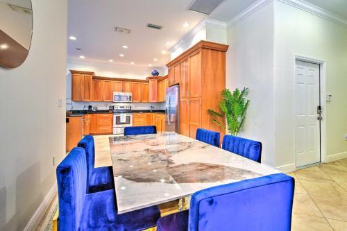 Sunny Sarasota Abode With Yard About 1 Mi To Dtwn!