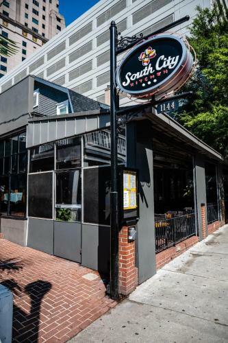 Apartamento Stayatl - - Central Midtown Apt Walk To Georgia Tech