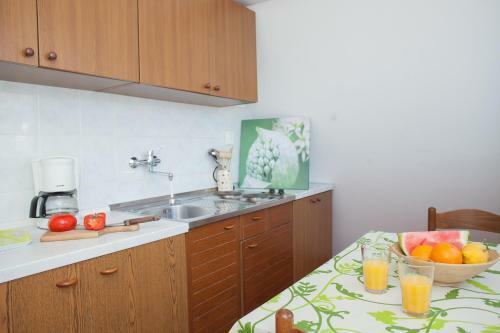 Apartments Barbara Tisno