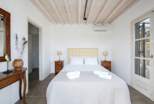 Mykonos Princely Villas - Poolside Luxury Retreats