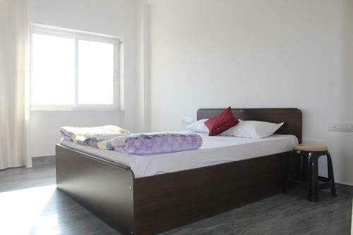 Apartamento Oyo Home 84939 Choudhary White House