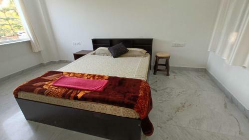 Apartamento Oyo Home 84939 Choudhary White House