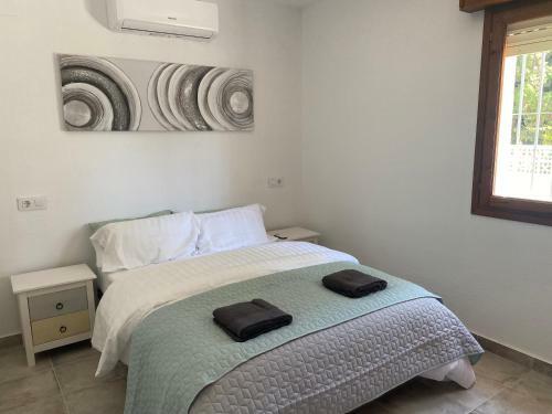 Gorgeous Newly Renovated Villa In Calpe