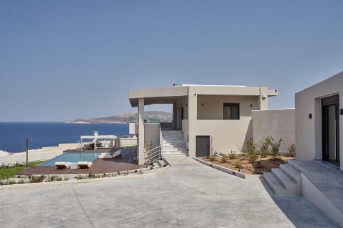 Blue Armonia Villa With Heated Pool