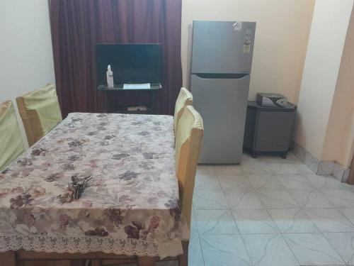 Ritz Inna 2 Bhk Apartment With All The Modern Amenities.