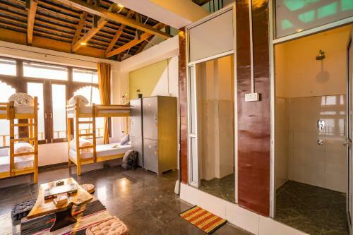 Albergue Zostel Banikhet (dalhousie)
