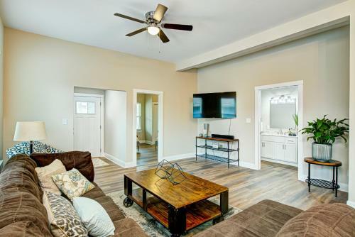 Apartamento Cozy Stringtown Gem 1 Mile To Downtown!
