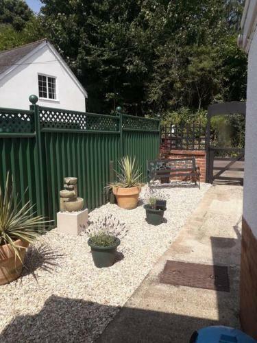 Private Apartment, Parking, Sea And Country Views