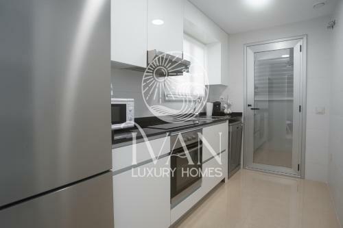 Apartamento Casa Eveline - Ivan Luxury Homes - 3�pta - Sur - 1� L�nea de Playa