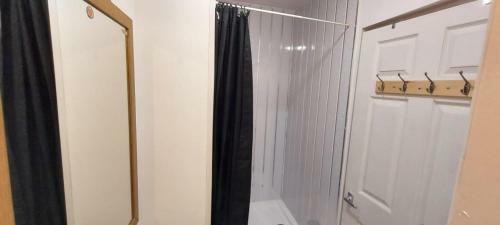 Lovely 3-bed Apartment In Parkgate Rotherham