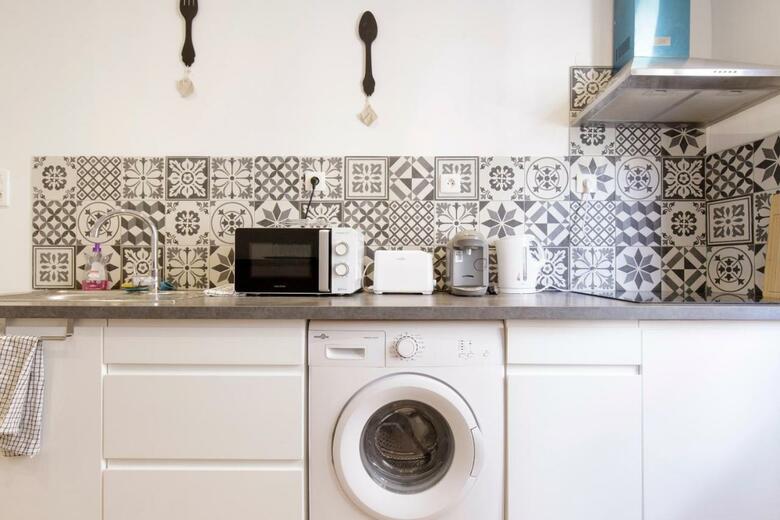 Hostal M Suites - Gaillac Centre