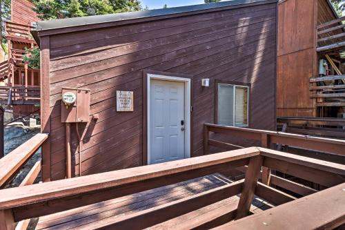 Lake Tahoe Cabin About Walk To Free Ski Shuttle!