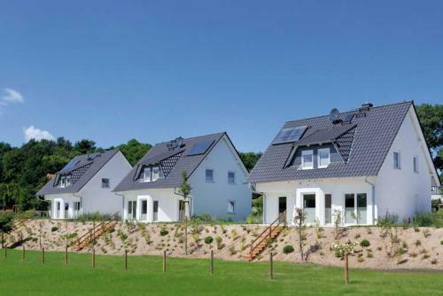 Villa Ferienhaus Alt Sallenthin 10, "meer"