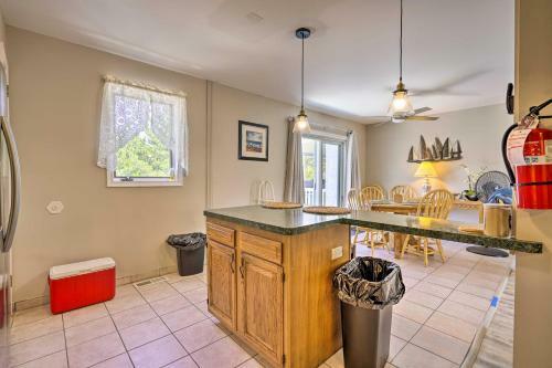 Brigantine Retreat With Balconies - Walk To Beach!