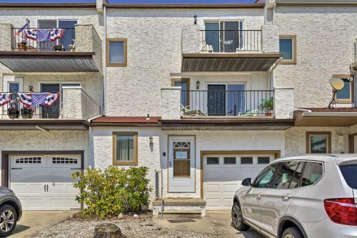 Brigantine Retreat With Balconies - Walk To Beach!
