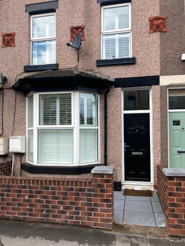 Tynwald Beachside Town House, West Kirby By Rework Accommodation