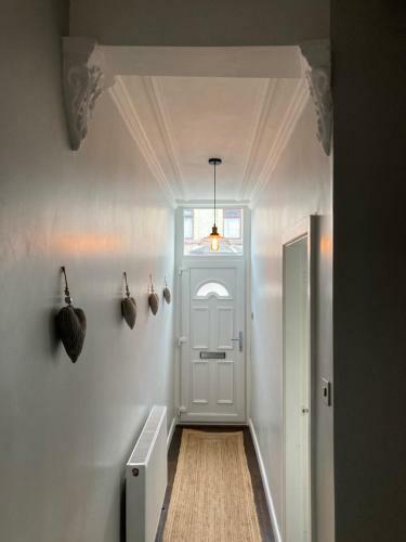 Tynwald Beachside Town House, West Kirby By Rework Accommodation