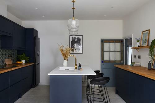 Major House- Luxury Pembrokeshire Coastal Getaway