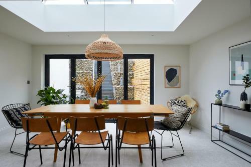 Major House- Luxury Pembrokeshire Coastal Getaway