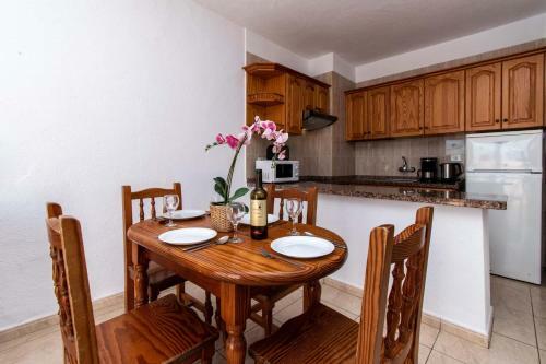 Apartamento Las Floritas 22 - One Bed Ground Floor With Pool View