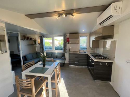 Camping 4* Le Lacs Des R�ves Vue Sur Baie
