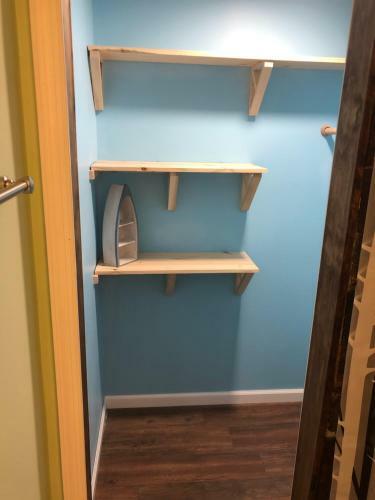 Apartamento Small-town One Bedroom Pad!!!
