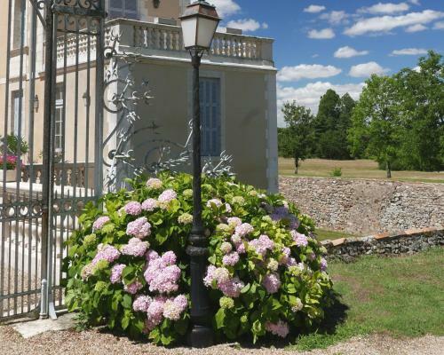 Immaculate 1-bed Apartment In Les Forges