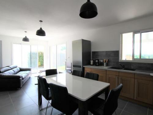 G�te Espoey, 3 Pi�ces, 4 Personnes - Fr-1-384-816