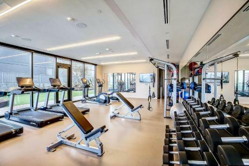 Apartamento New! Luxury Downtown Austin Rainey St. Lake View!