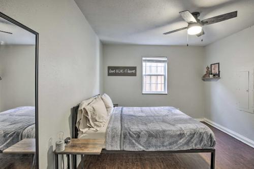 Cozy Dallas Getaway Near Dining And Attractions