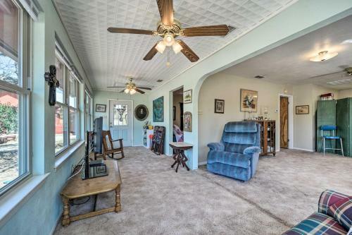 Quaint Kerrville Home Near Guadalupe River!