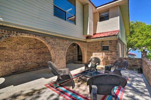 Lakefront Livingston Retreat With Fire Pits!