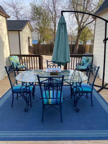 1925 New Charming Fr Bungalow By Riverwalk