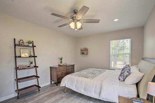San Antonio Retreat With Deck About 5 Mi To Dtwn!