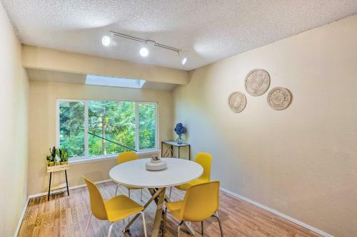 Apartamento Updated Federal Way Retreat, Pet Friendly!